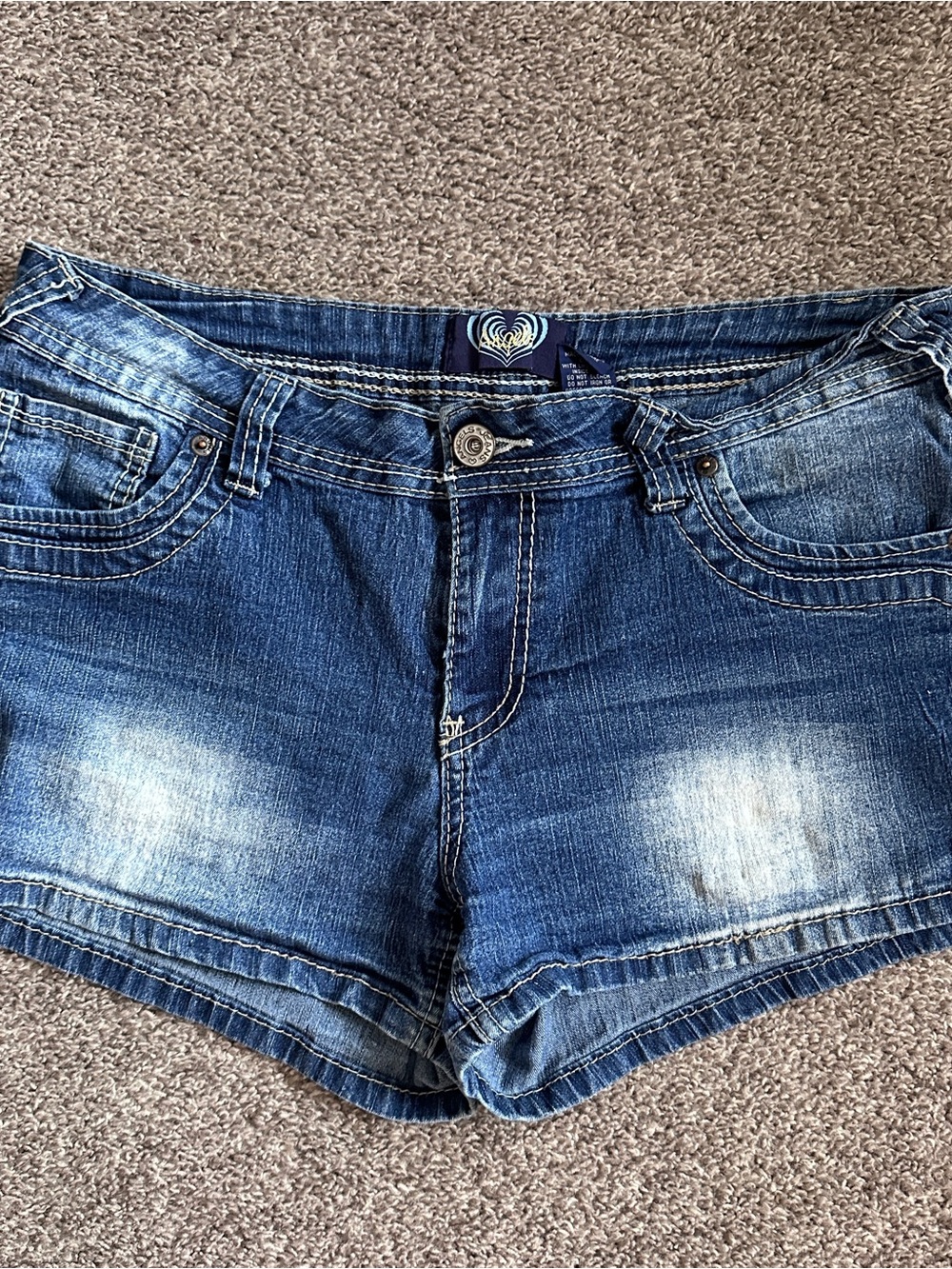 Angels Vtg Y2K Low-rise sand blasted  Denim Shorts Womans Sz 15 festival Indie